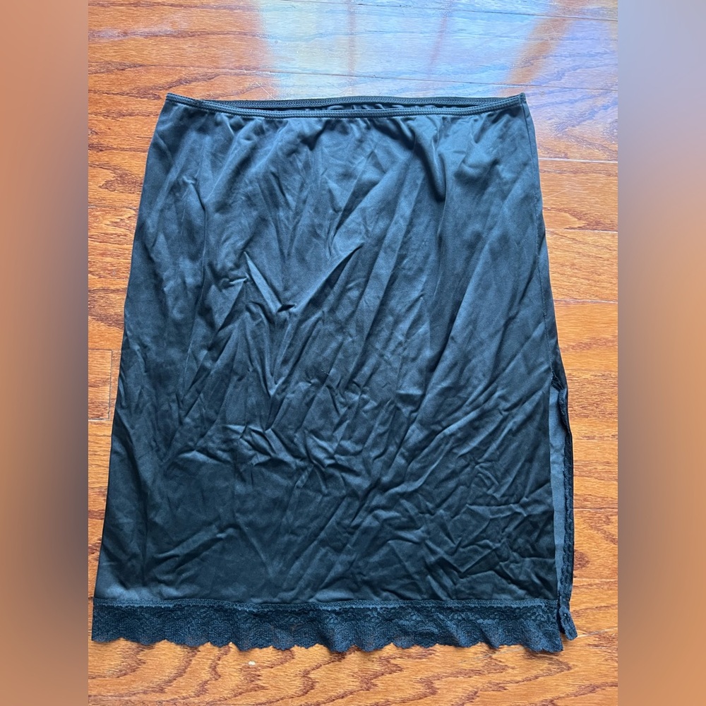 Black Lace-Hem Slip Skirt